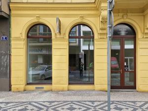 Pronájem obchodního prostoru, Praha - Nové Město, Opletalova, 71 m2