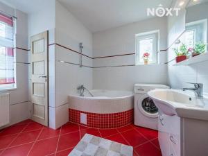 Prodej rodinného domu, Kácov, 320 m2