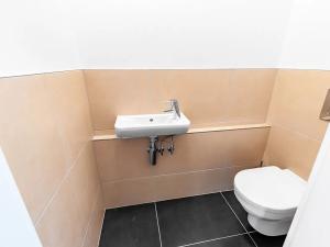 Pronájem bytu 3+kk, Praha, Na Petynce, 83 m2