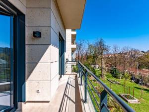 Pronájem bytu 3+kk, Praha, Na Petynce, 83 m2