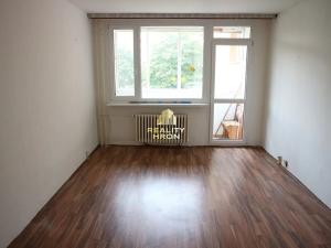 Prodej bytu 2+1, Chomutov, Dřínovská, 61 m2