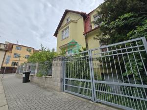 Pronájem rodinného domu, České Budějovice - České Budějovice 6, Prokišova, 220 m2