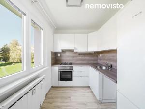 Prodej bytu 2+1, Ostrava, Zednická, 51 m2