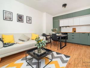 Pronájem bytu 3+kk, Praha - Hloubětín, Poděbradská, 53 m2
