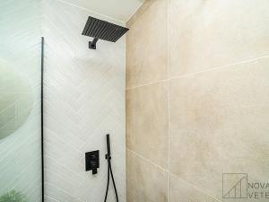 Pronájem bytu 3+kk, Praha - Hloubětín, Poděbradská, 53 m2