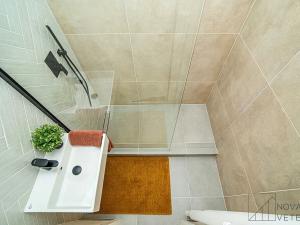 Pronájem bytu 3+kk, Praha - Hloubětín, Poděbradská, 53 m2