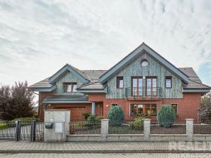 Prodej rodinného domu, Jesenice, Ibišková, 430 m2