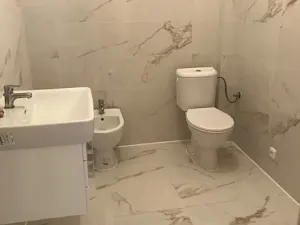 Pronájem bytu 2+kk, Praha, Slezská, 50 m2