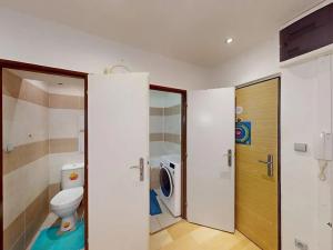 Prodej bytu 3+1, Trutnov, Libušinka, 72 m2