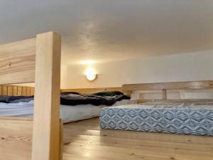 Pronájem bytu 1+kk, Praha - Košíře, Vrchlického, 20 m2