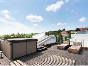 Pronájem bytu 3+kk, Praha - Smíchov, U Dívčích hradů, 123 m2