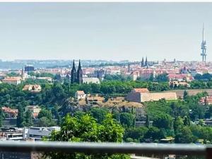 Pronájem bytu 3+kk, Praha - Smíchov, U Dívčích hradů, 123 m2