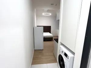 Pronájem bytu 1+kk, Praha, Poděbradská, 26 m2