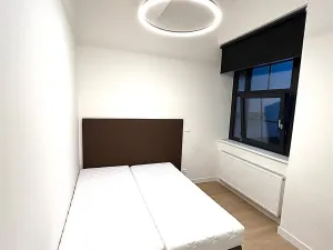 Pronájem bytu 1+kk, Praha, Poděbradská, 26 m2