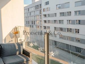 Pronájem bytu 2+kk, Praha - Karlín, Rohanské nábřeží, 60 m2