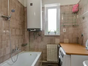 Prodej bytu 3+1, Hrádek, Družstevní, 75 m2