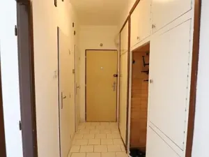 Pronájem bytu 2+1, Praha - Hloubětín, Sadská, 52 m2
