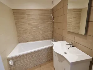Pronájem bytu 3+1, Ústí nad Labem, V Oblouku, 63 m2