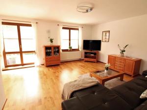Prodej rodinného domu, Zlatníky-Hodkovice, V Břínkách, 150 m2