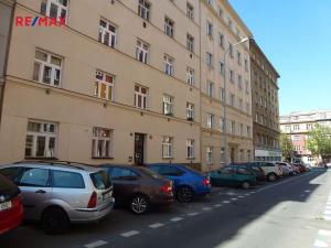Pronájem bytu 2+1, Praha - Žižkov, Viklefova, 50 m2