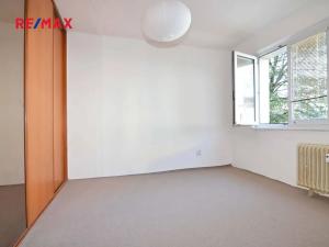 Prodej bytu 2+1, Praha - Veleslavín, Na okraji, 55 m2