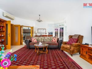 Pronájem rodinného domu, Horoměřice, Benedikta Roezla, 310 m2