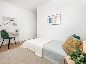 Prodej bytu 3+kk, Praha - Kamýk, Olbramovická, 68 m2