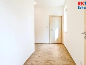 Prodej bytu 2+kk, Cerhenice, Za Cukrovarem, 49 m2