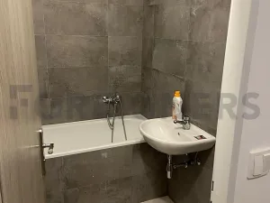 Pronájem bytu 2+kk, Pardubice, Wintrova II, 60 m2