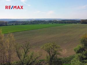 Prodej zemědělského objektu, Počedělice, 2500 m2