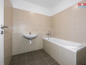 Pronájem bytu 2+kk, Plzeň, Safírová, 66 m2