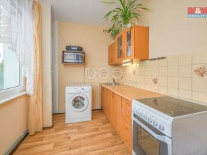 Prodej bytu 2+1, Prachovice, Bučina, 52 m2