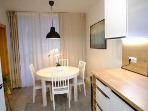 Prodej bytu 3+1, Zliv, Zahradní, 72 m2