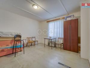 Prodej obchodního prostoru, Starý Kolín, Za poštou, 3398 m2