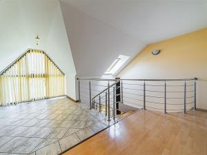 Pronájem rodinného domu, Hustopeče, U Vodojemu, 178 m2