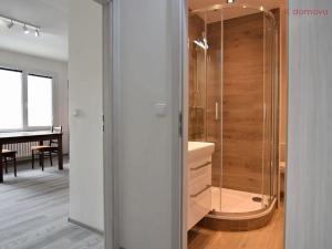 Pronájem bytu 2+kk, Brno, ulice Kosmonautů, 42 m2