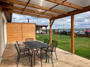 Prodej rodinného domu, Tachlovice, Na Vrškách, 100 m2