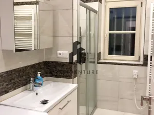 Pronájem bytu 2+1, Praha - Bubeneč, Sochařská, 55 m2