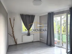 Prodej bytu 2+kk, Mnichovice, Husova, 43 m2