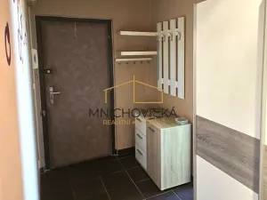 Prodej bytu 3+1, Praha - Újezd nad Lesy, Malešovská, 74 m2
