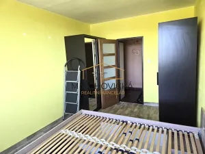 Prodej bytu 3+1, Praha - Újezd nad Lesy, Malešovská, 74 m2