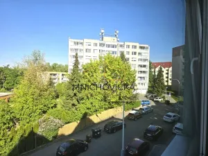 Prodej bytu 3+1, Praha - Újezd nad Lesy, Malešovská, 74 m2