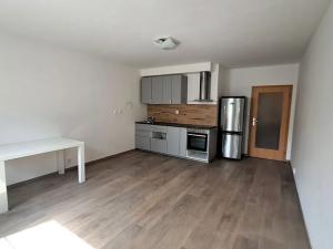 Pronájem bytu 2+kk, Praha - Libeň, Kovanecká, 56 m2