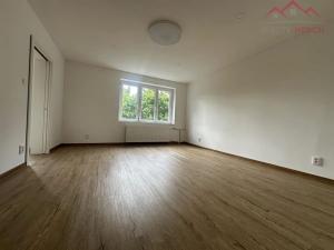 Prodej bytu 2+1, Chomutov, Mostecká, 65 m2