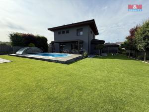 Prodej rodinného domu, Veleň, U Rybníka, 177 m2