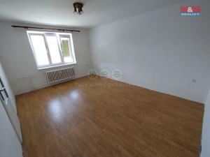 Prodej bytu 1+1, Kryry, Tovární, 50 m2