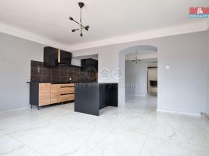 Prodej rodinného domu, Libkovice pod Řípem, 490 m2