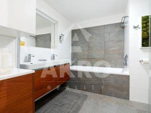 Prodej bytu 3+kk, Praha - Břevnov, Šlikova, 97 m2