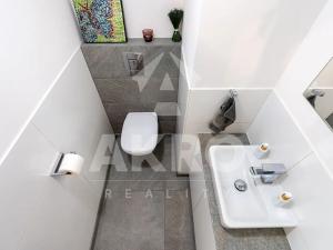 Prodej bytu 3+kk, Praha - Břevnov, Šlikova, 97 m2