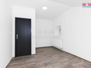 Pronájem bytu 3+1, Pardubice - Bílé Předměstí, Dašická, 80 m2